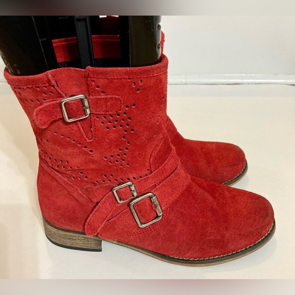 Originals MTNG |  Red suede boots with leather soles.  with buckles SZ-38 - Picture 9 of 11